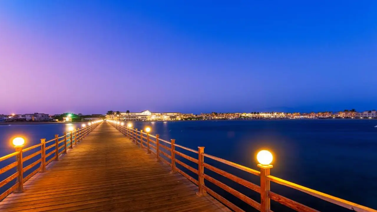 الفندق كليوباترا لوكشورى ريزورت - مكادي باي